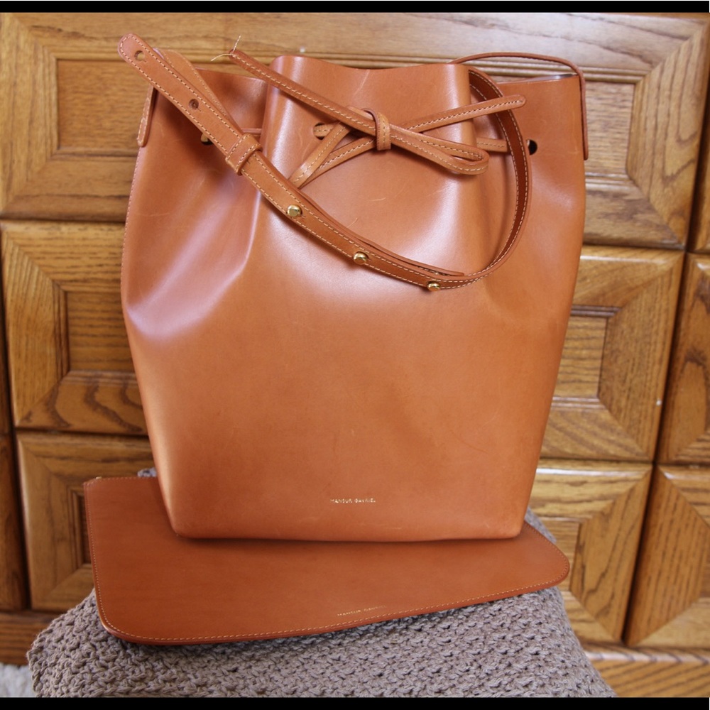GUC Mansur Gavriel Large Bucket Bag and Portfolio Wallet with Mauve interior